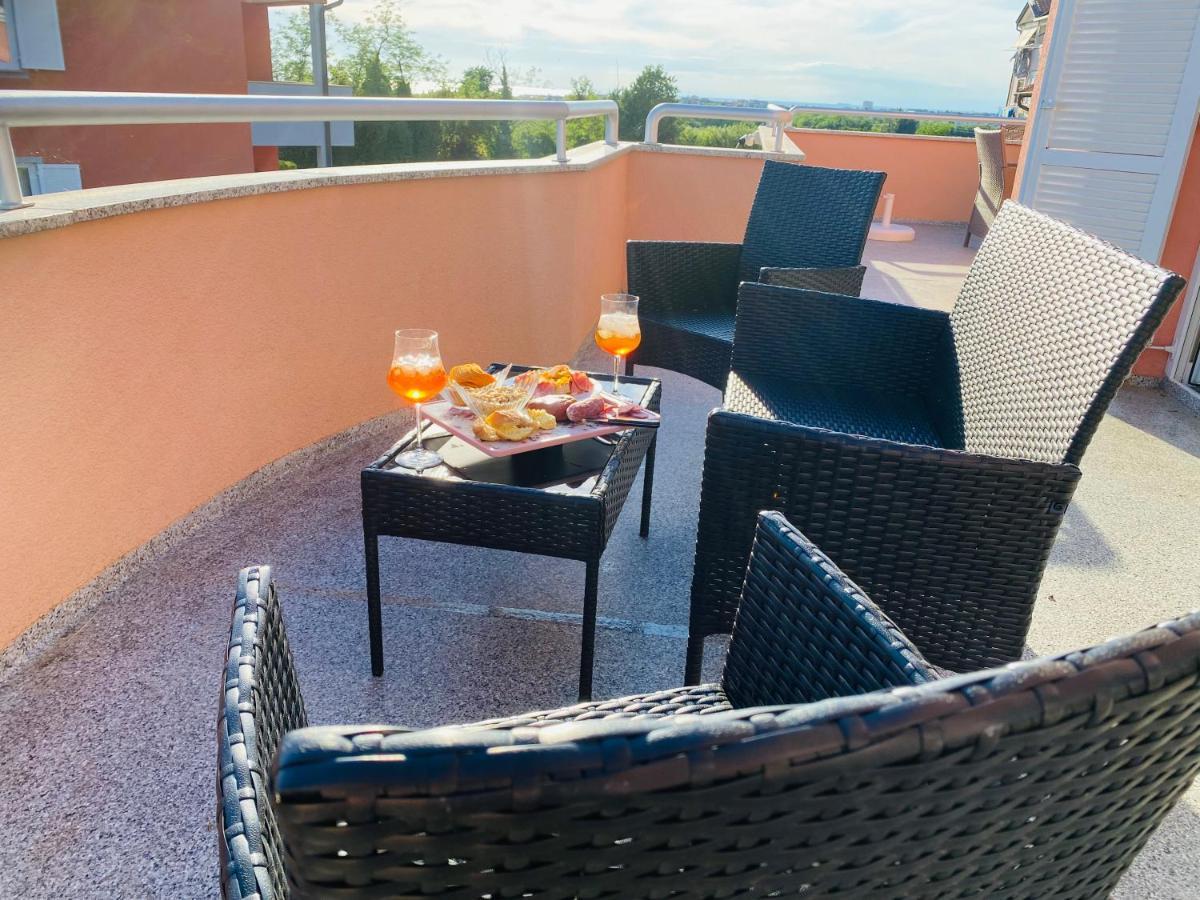 Casa Cino Leilighet Umag Eksteriør bilde
